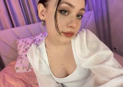 AgataBell_ Public Pic 2