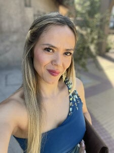 Annie_Cervantez Public Pic 4