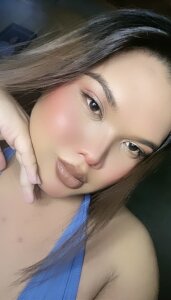 Ellise_Hilton Belly Lovely Pic 8