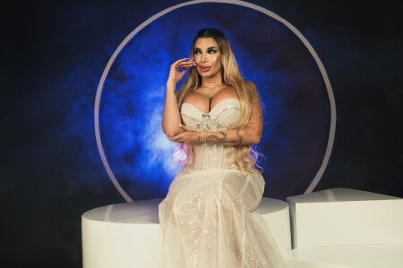 Glowing in the dark od SophiePalmer  4 snímek