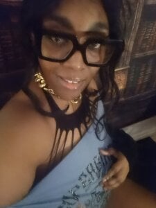 Lips around de VenezuelaLuxeNoir  7 photos