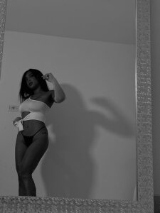 Paulina-Tafur something to delight inwith my beauty Pic