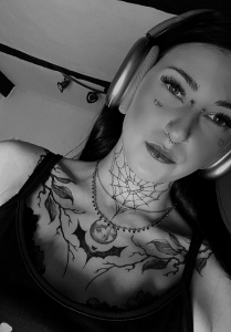 Me 2 de BlueVelvetBat  8 photos