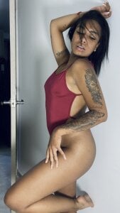 Fernanda_Alvax Click🍫 slika