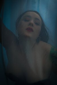 KatherineBondPublic图片 3