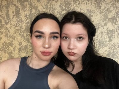 MonnieDeman Public Pic 5