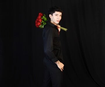 JacoboSwam 🥀🌹 Hình 4