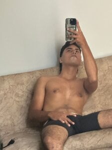 Simon_Pernia a little of me Pic 6