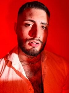 axel_giracr I AM THE BEAST Hình