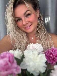 candy_queeen Honey Pic 2