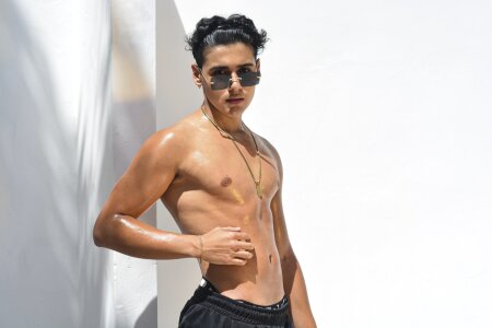 chris_de_la_fonde Public Pic 4