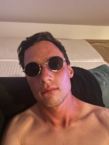 YoungTopGuy Public Pic 4