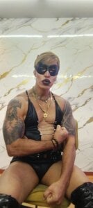 Miss🖤🔥 od Lilith_madame_satan  2 snímek