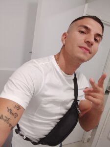 zputo98 Public Pic 5