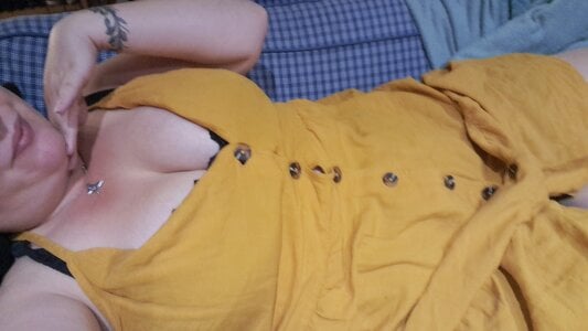 Maline26_ Public  3টি ছবি