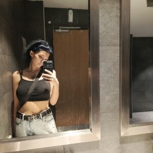 Ameliisun Public Pic 2