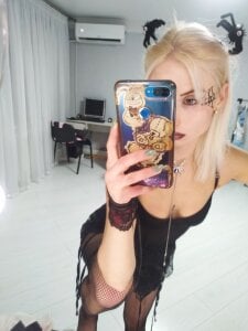 melisa_white1 happy halloween Pic 2