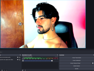 maximo_black_ Public Pic