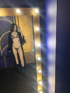 LisaBevy Public Pic 4