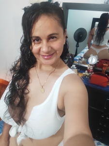 Sharon-Hot77 MI SELFIE Pic 6