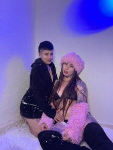 ScarlettVex__ ✨ Winter Tease Pic 3