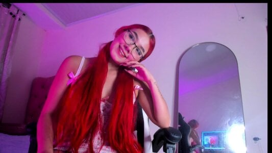 Sara-alana Hi 🙂‍↔️😋 Εικόνα