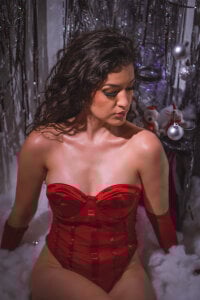 IrisLaurent I am your good night 😏 Pic