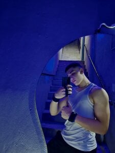 _AnthonyLima_ Public Pic 4