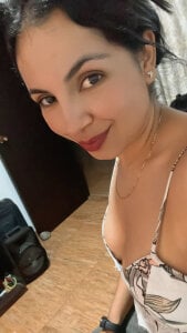 LatinaHotttLatinHot图片 2