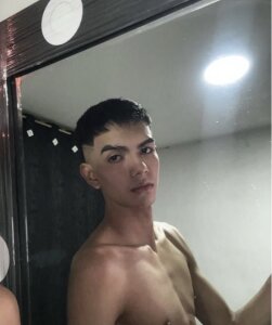 Twink_Tayler Public Pic