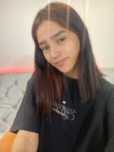 MelodyMansson Good morning, my charming one ☀️💫 I’m live from 8:30 a.m. to 3:30 p.m., waiting to tease your sense Pic 2