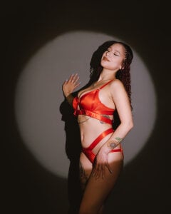 ValeryRossell Red, the color of passion💋 Fotka 8