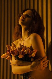 Naomi_BlondiePublic图片