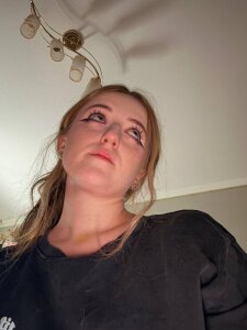 luna_berryyのMy day off at home 🦋✨の 2枚の写真