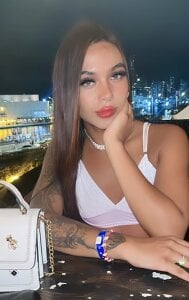 karol_noa See you tonight, my loves Pic