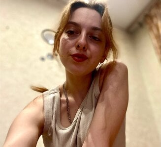 Red queen🌹🙋‍♀️👑 de JoslynContrera  5 photos