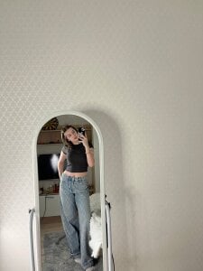 )))))))))) de LeanneDinkle  3 Imagens