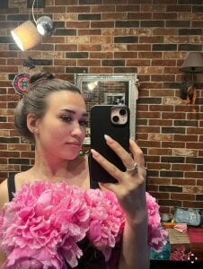 Flower Girl od BrendaFlowery  2 snímek