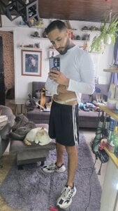 Christangel96_ Do you want to see my thong? Foto 2