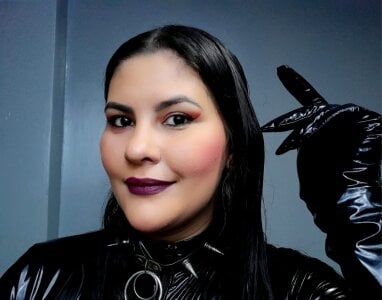 Violettacastello12 latex 2 Pic 2