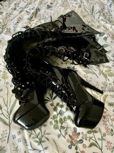 victorialotus Boots Pic