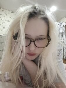 StellaZeolla Cute me Pic 4