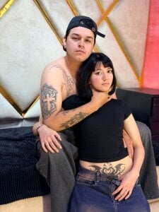 Public de Emily_Brookss_  4 Imagens