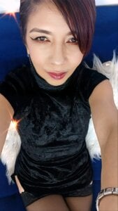 Trinityy__ Short black dress, horny and playful, come to my darling and make me yours Foto