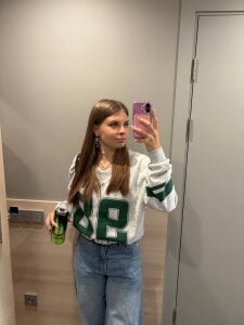 JennyShade Public Pic 4