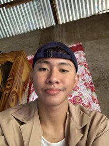 hello im ash de -asiantwink0000-  5 photos