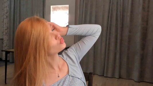 LucettaCheatwoodf Photo set in stream Pic 2