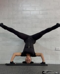 paola_rodriguez Can you imagine my hands where you like the most Because I do 🥵🏋️🔥 Pic