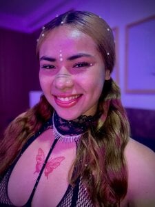 charlotte_rea 👅 Pic 3