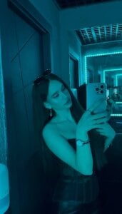 LornaBuffkin in blue Pic 3